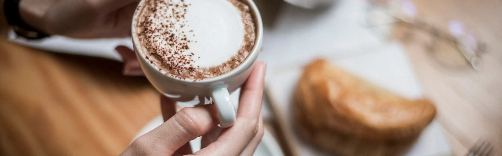 Top Coffee Shops & Breakfast Spots in Castaic