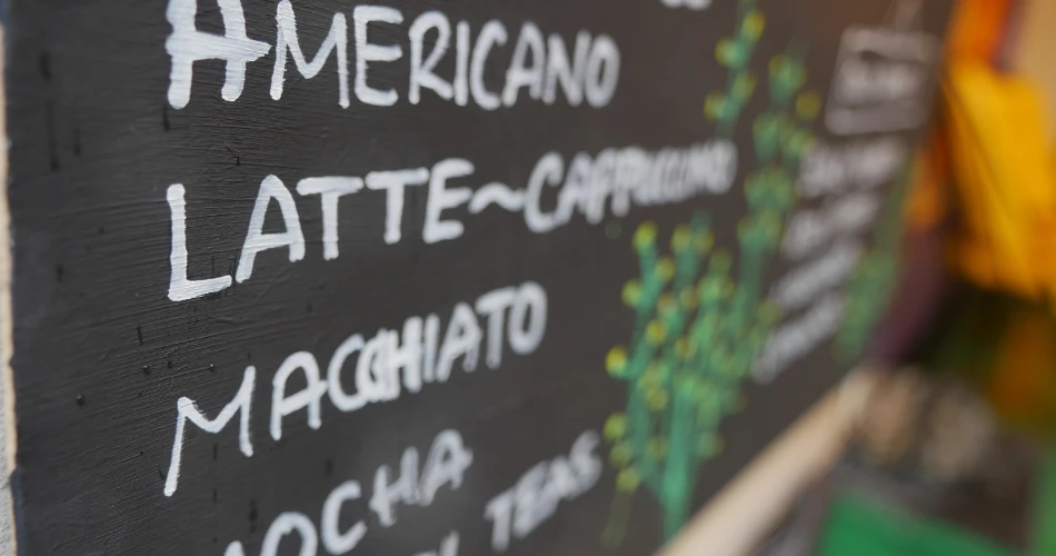 Top Coffee Shops & Breakfast Spots in Castaic